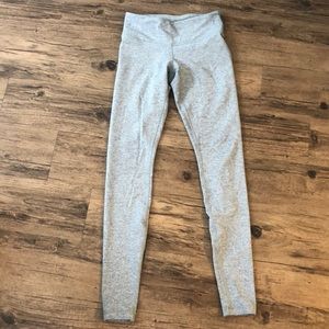 Grey Lulu lemon wunder under leggings